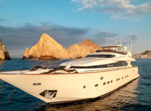 100ft mega yacht charter00