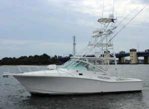 33ft cabo express chivato 300x220
