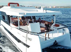 65ft dejavu charter00